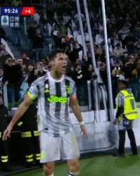  尤文图斯绝杀对手，艰难拿下关键三分保排名  