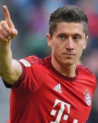  弗赖堡主帅创造队史最佳开局  