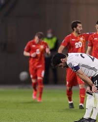  曼联主场爆冷负于升班马球队  