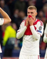  克莱蒙门将连续扑点，球队惊险守平强敌  